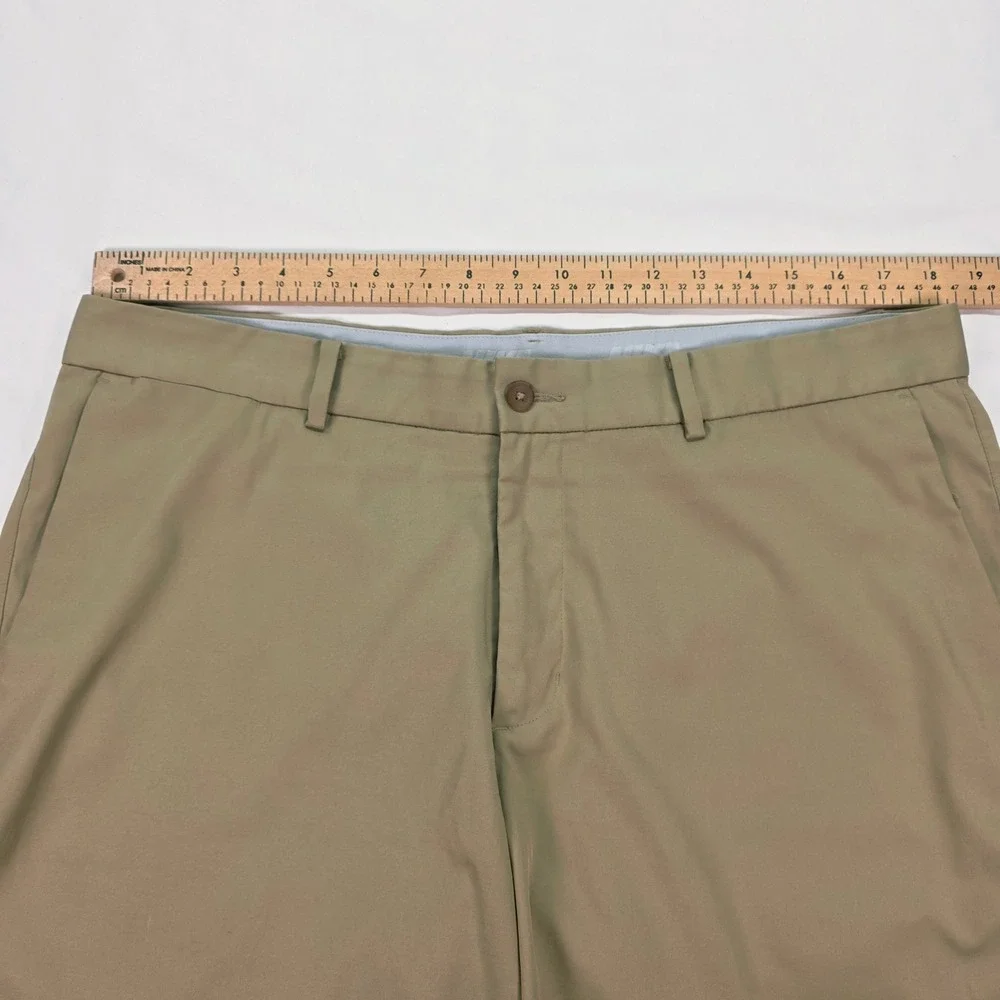 Nike Golf Dri-FIT Shorts‎ Mens 36 Tan Khaki Standard Fit Performance Athletic